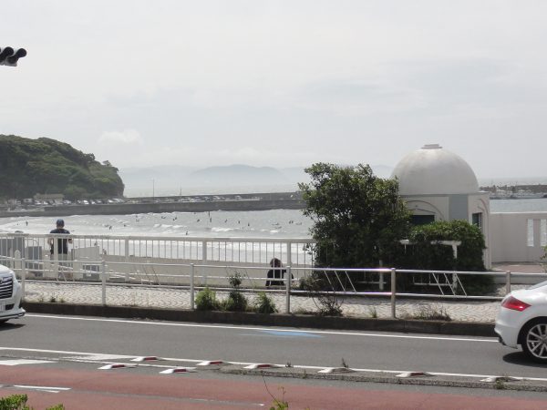 今日も吹いてる