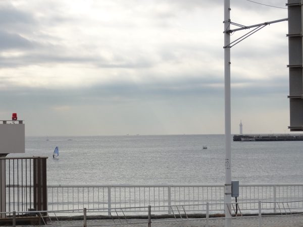 今日はどんより