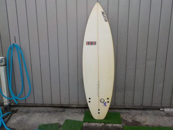 練習用ショートボード（￥19.000）