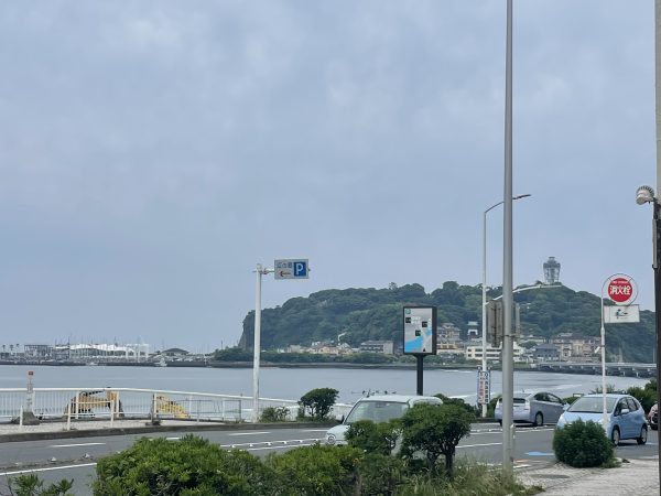 朝から曇りの江ノ島