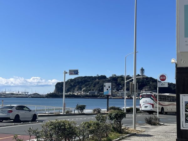 冬晴れの江ノ島